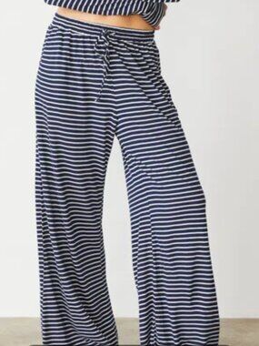 Monrow Jersey Wide Leg Pant in Navy Stripe, REVOLVE